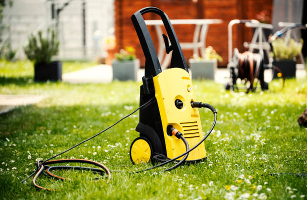 Best Driveway Pressure Washing  in New Middletown, OH
